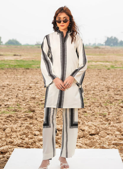 White Breeze  -2Pc Printed Suit - Premium Fabric