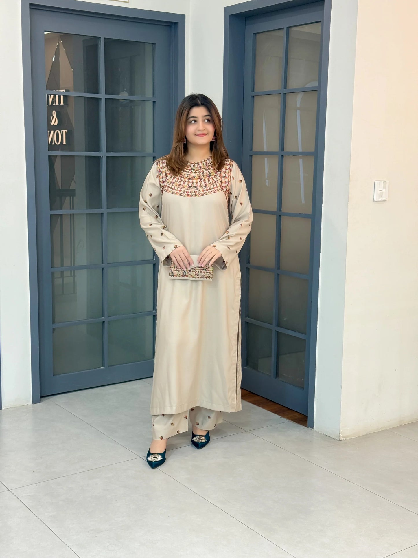 Inara Embroidered Stitched ( 2 PC ) Premium Winter Fabric