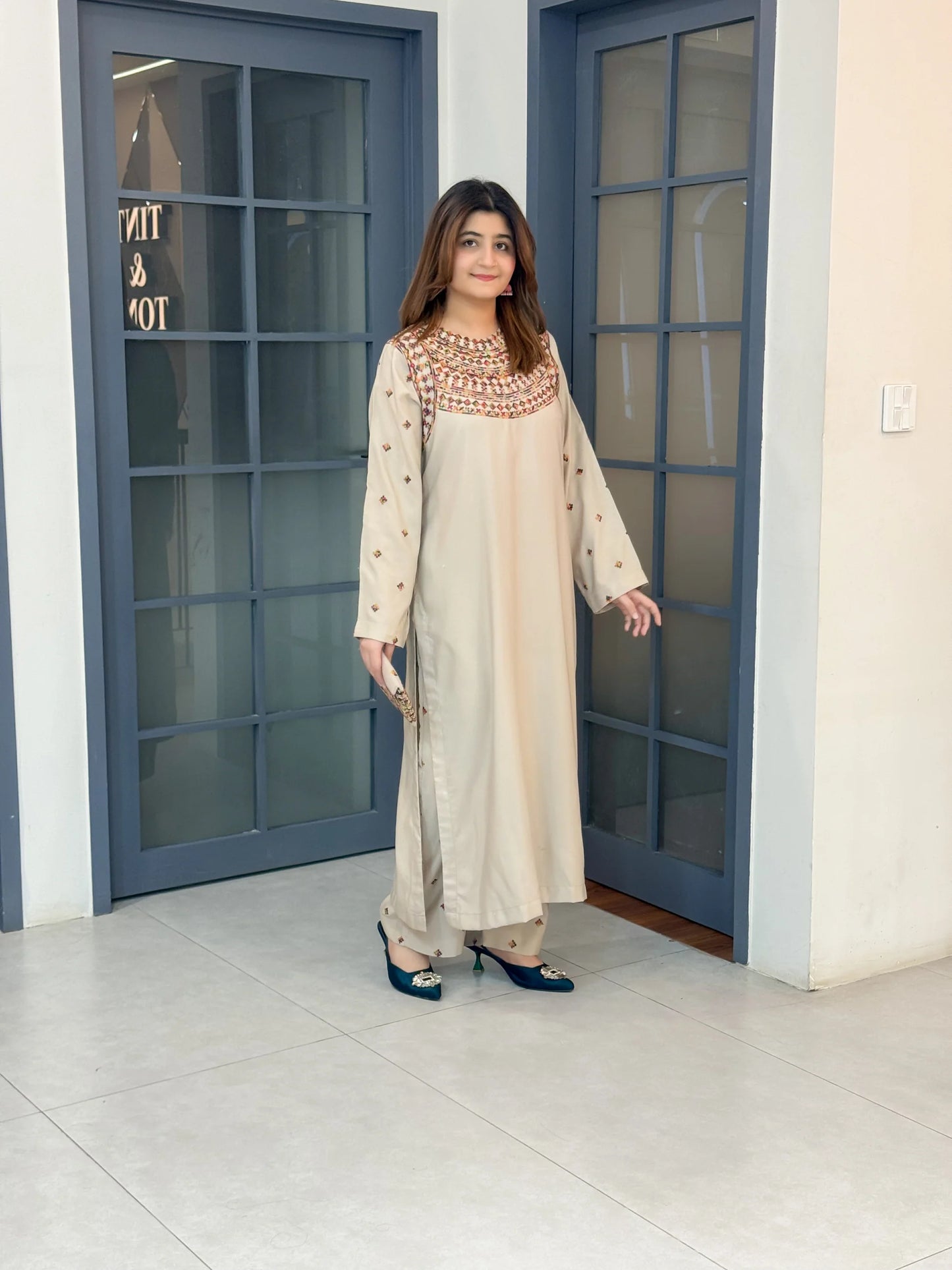 Inara Embroidered Stitched ( 2 PC ) Premium Winter Fabric