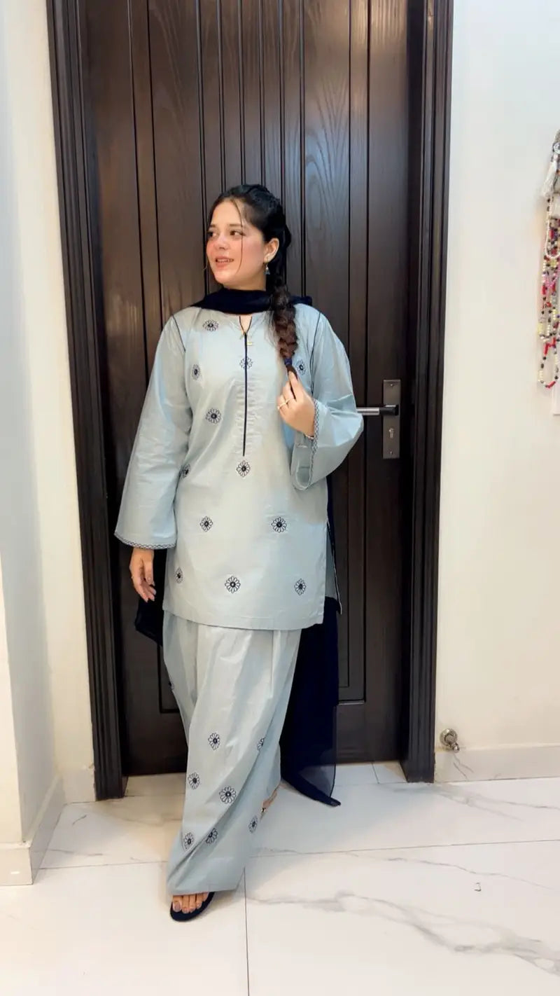 Zubia - 2pc Suit -Shalwar and Shirt