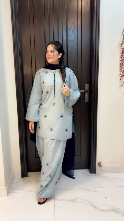 Zubia - 2pc Suit -Shalwar and Shirt