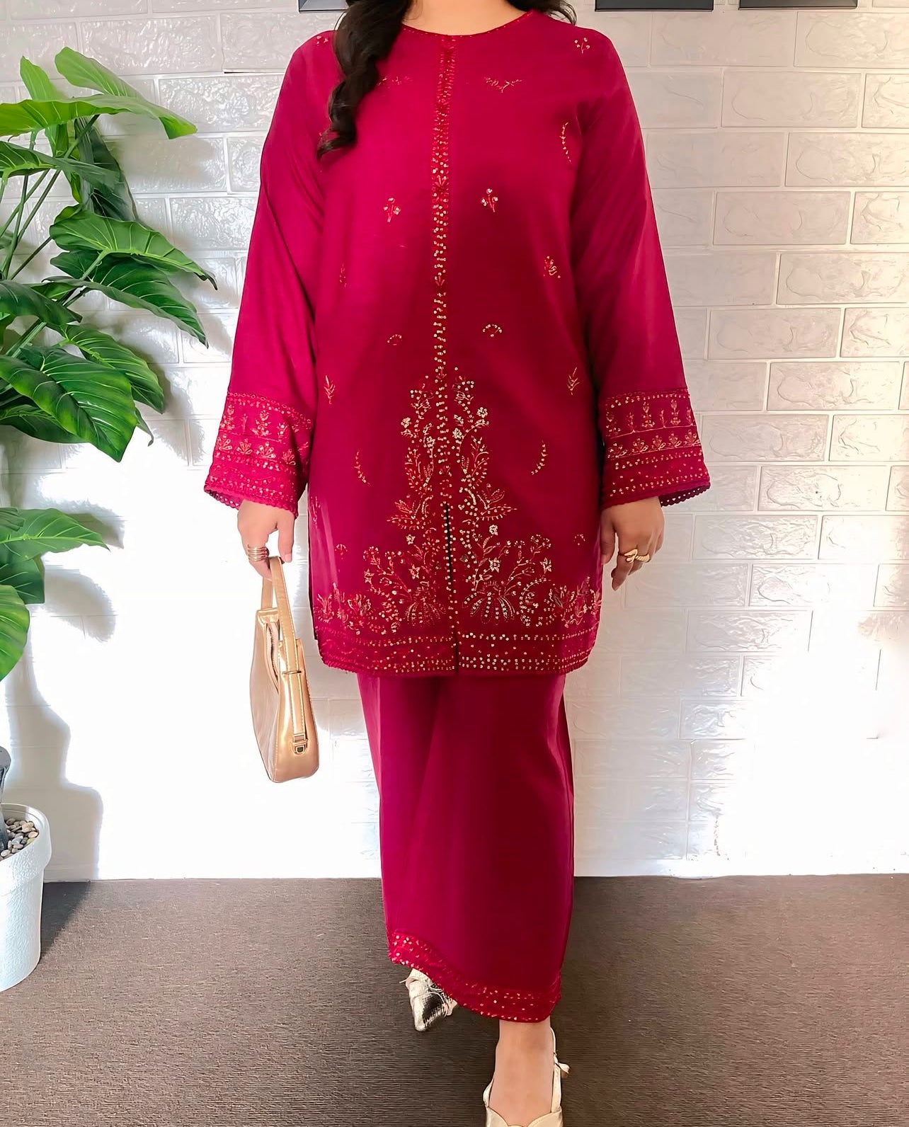 Horiyea -Embroidered 2pc Suit