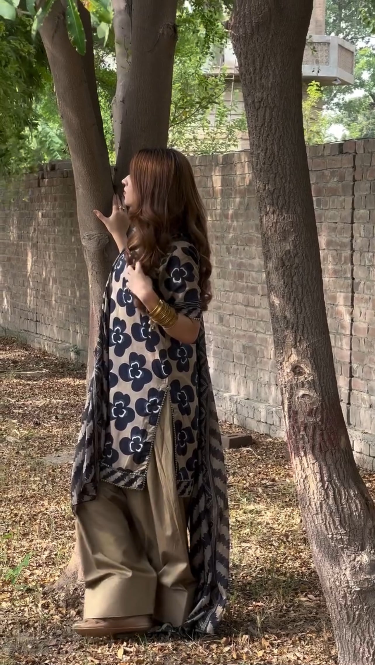 Mehwish -3Pc Printed Suit with Shalwar -Premium Fabric