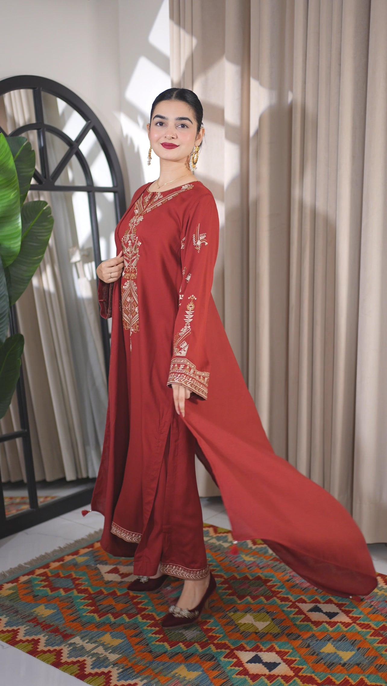 Eshal - 3pc Embroidered Suit -Premium Winter Fabric